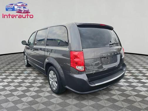 2017 Dodge Grand Caravan SE