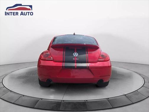 2012 Volkswagen Beetle Base