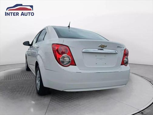 2012 Chevrolet Sonic 2LT