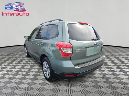 Jasmine Green Metallic 2015 Subaru Forester 2.5i Premium