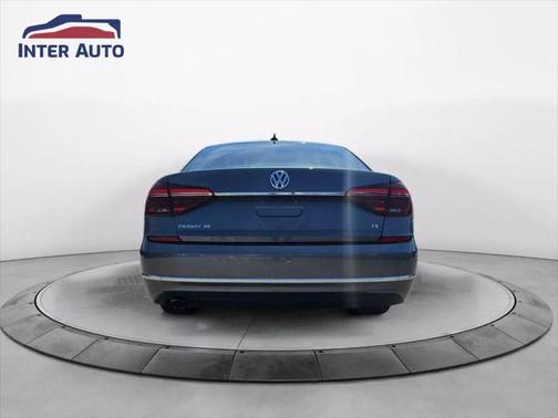 2017 Volkswagen Passat 1.8T SE