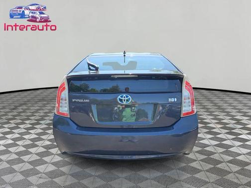Winter Gray Metallic 2013 Toyota Prius Two