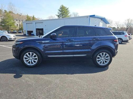 Loire Blue Metallic 2016 Land Rover Range Rover Evoque SE