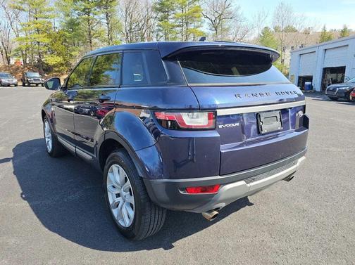 Loire Blue Metallic 2016 Land Rover Range Rover Evoque SE