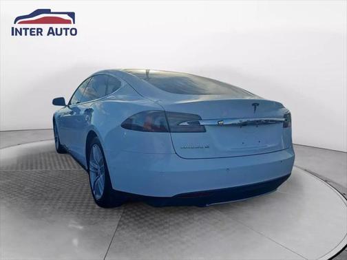 2016 Tesla Model S 90D