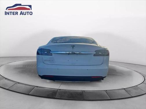 2016 Tesla Model S 90D