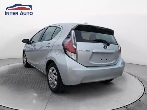 2015 Toyota Prius c Three