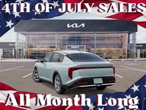 2025 Kia K4 LXS