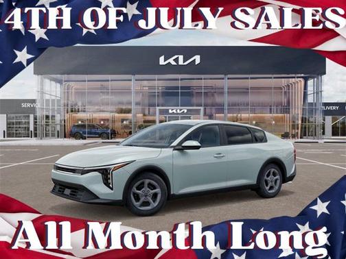 2025 Kia K4 LXS