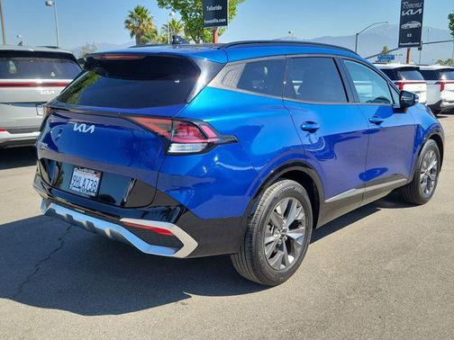Sapphire Blue 2023 Kia Sportage SX