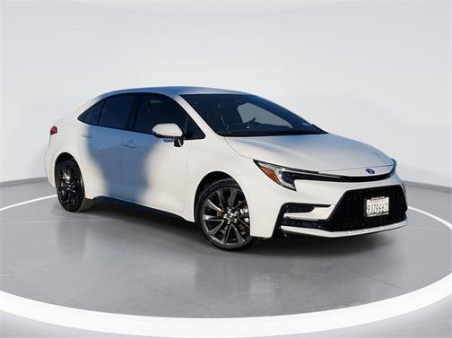 2024 Toyota Corolla Hybrid SE