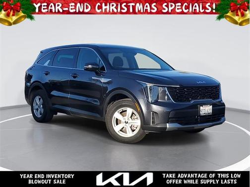 2025 Kia Sorento LX