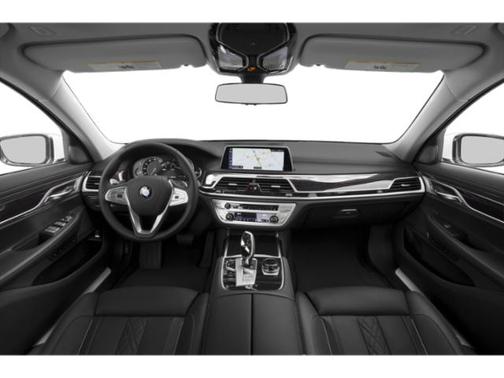 2019 BMW 750 i