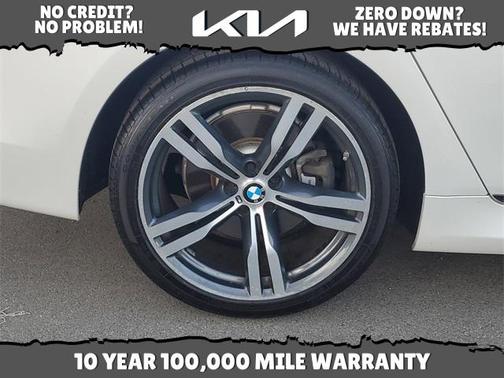 2019 BMW 750 i