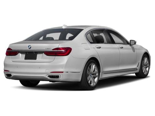 2019 BMW 750 i