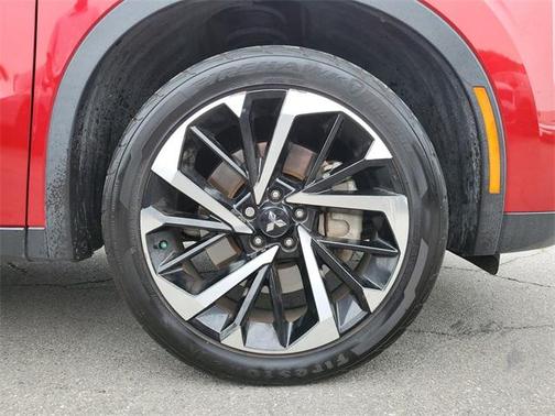 2022 Mitsubishi Outlander ES