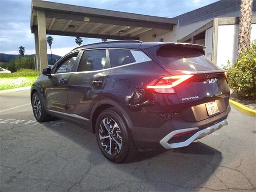 2025 Kia Sportage EX