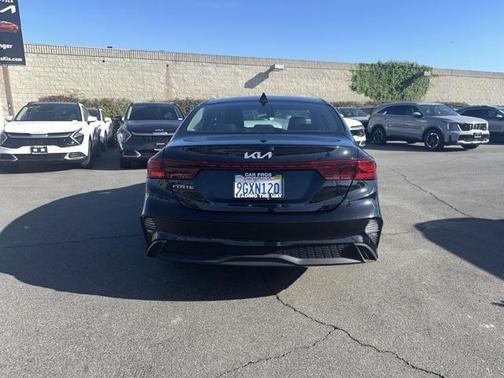 2023 Kia Forte LXS