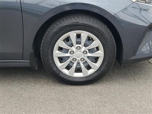 2024 Kia Forte LX