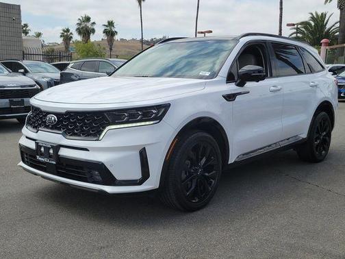 Glacial White Pearl 2021 Kia Sorento SX