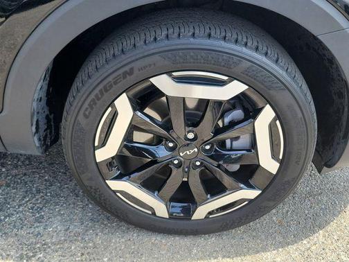 Ebony Black 2024 Kia Telluride S