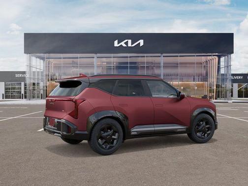 Magma Red Matte 2027 Kia Seltos X-Line S