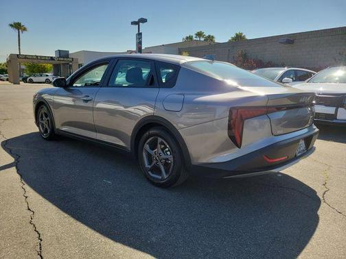Steel Gray 2025 Kia K4 LXS