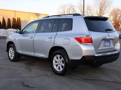 2013 Toyota Highlander SE