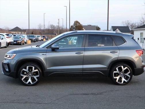 2022 Volkswagen Taos 1.5T SEL