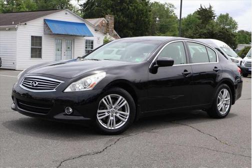 2013 INFINITI G37x Base