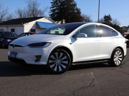 2020 Tesla Model X Long Range Plus Dual Motor All-Wheel Drive