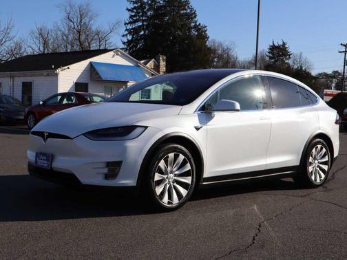 2020 Tesla Model X Long Range Plus Dual Motor All-Wheel Drive