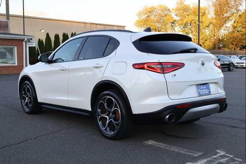 2019 Alfa Romeo Stelvio Ti Sport