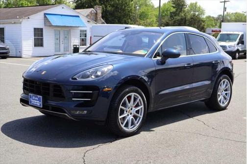 2016 Porsche Macan Turbo