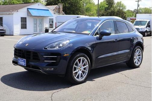 2016 Porsche Macan Turbo