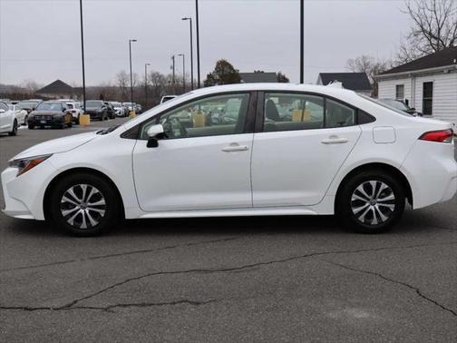 2022 Toyota Corolla Hybrid SE
