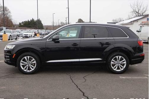 2019 Audi Q7 55 Premium Plus