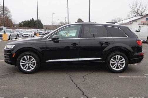 2019 Audi Q7 55 Premium Plus