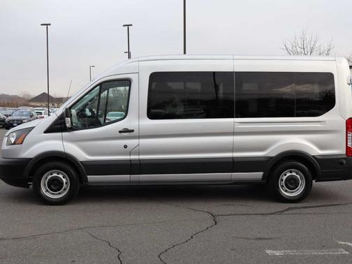 2016 Ford Transit-350 T-350 148" Med Roof XL 15 PASS