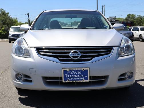 Brilliant Silver Metallic 2012 Nissan Altima 4dr Sdn I4 CVT 2.5