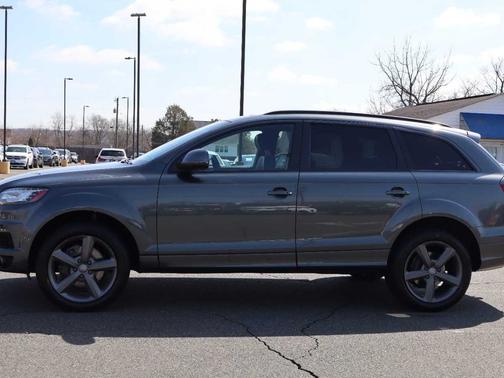 2015 Audi Q7 quattro 4dr 3.0T S line Prestige