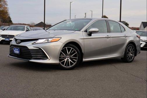 2023 Toyota Camry XLE