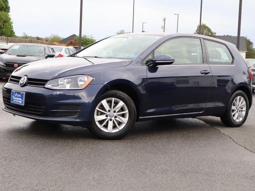 Night Blue Metallic 2015 Volkswagen Golf 2dr HB Man TSI S