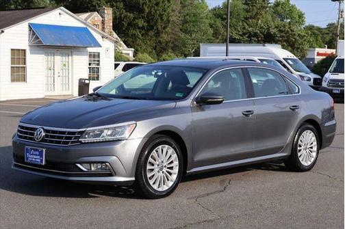 2016 Volkswagen Passat 1.8T SE