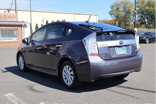 2013 Toyota Prius Plug-in Base