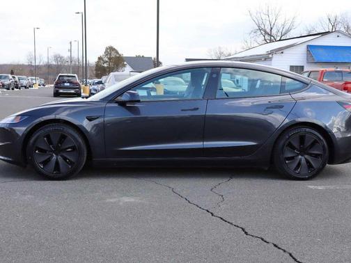 2024 Tesla Model 3 Long Range