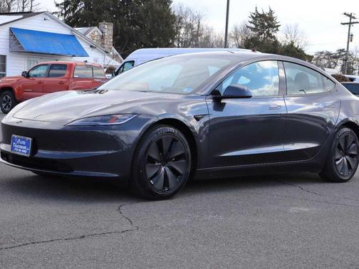 2024 Tesla Model 3 Long Range