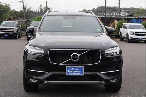 2019 Volvo XC90 T6 Momentum