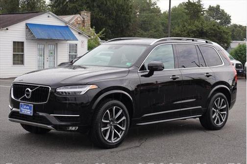 2019 Volvo XC90 T6 Momentum