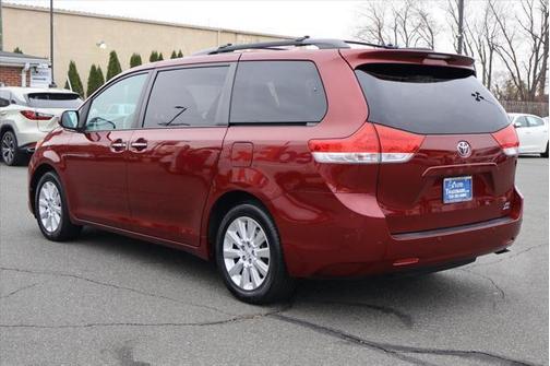 2013 Toyota Sienna XLE